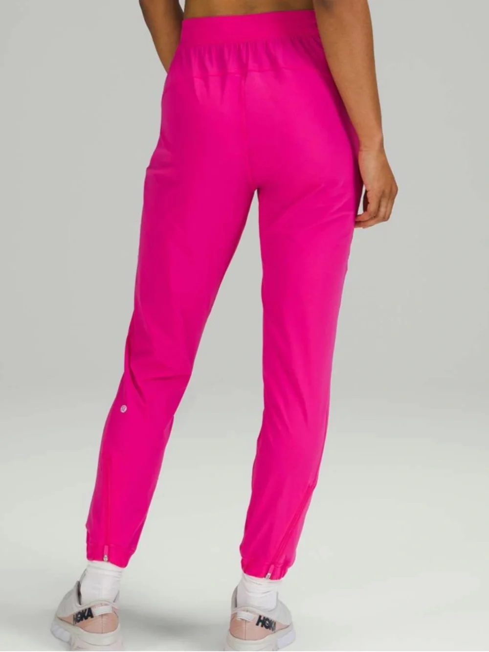 Like new! Rare Lululemon Adapted State HR Joggers in Sonic Pink Size 6